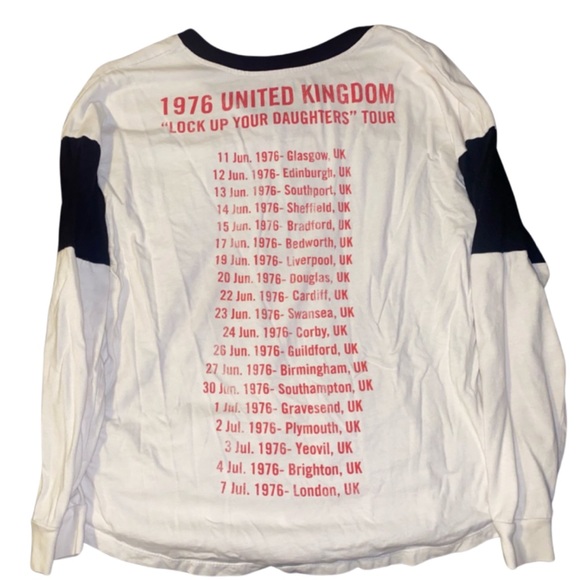 AC/DC Shirt - Picture 2 of 3